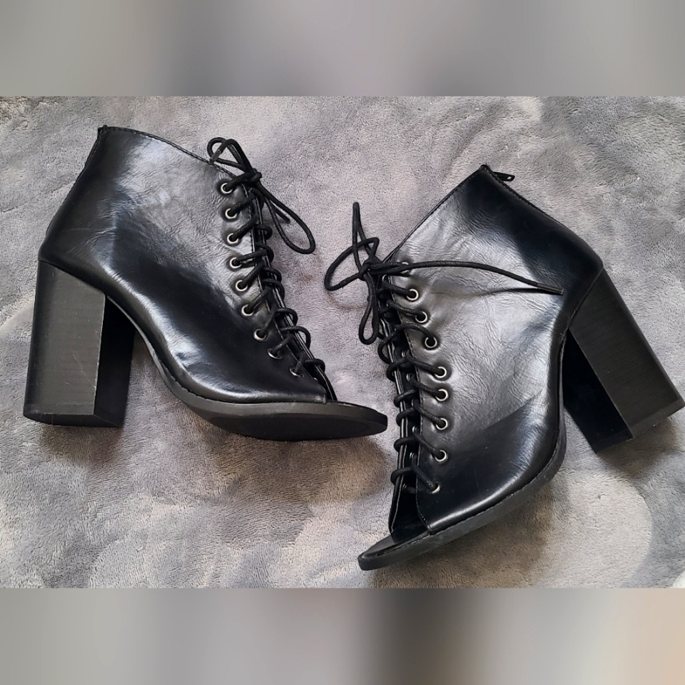 Open-toe Ankle Boots